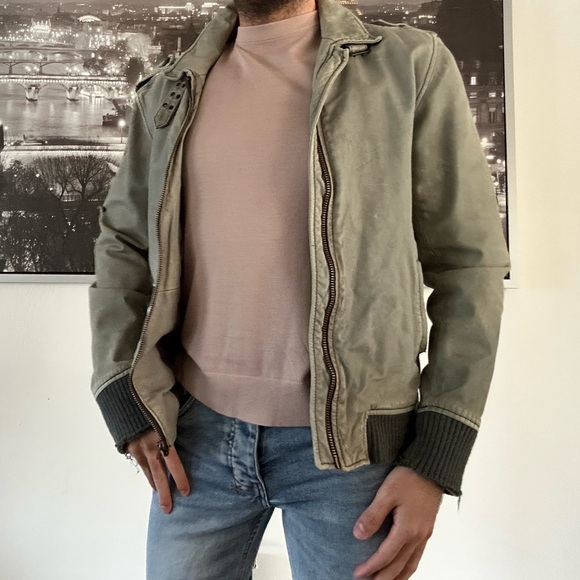 Jacket - Picture 3 of 5